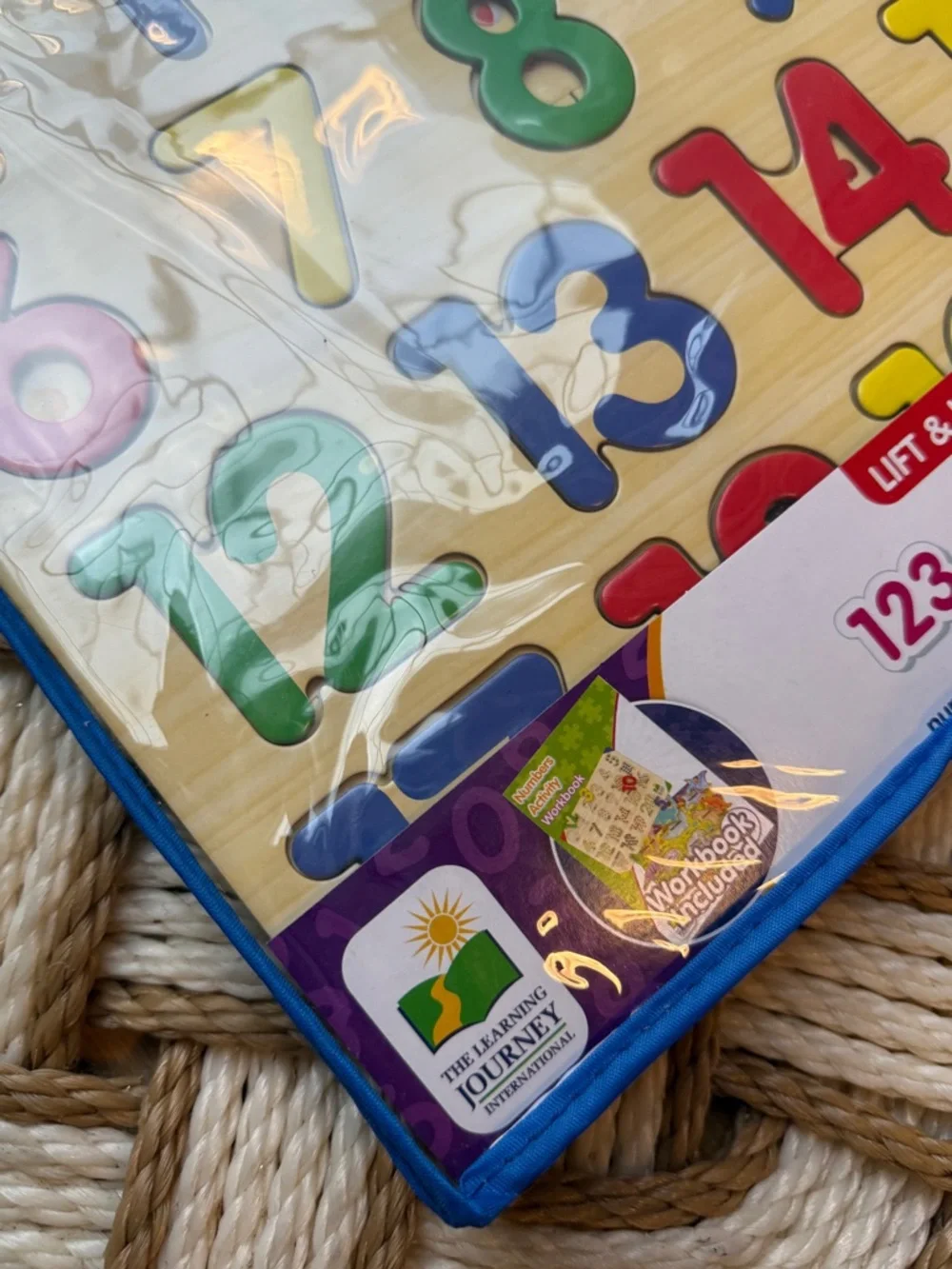 Lift & Learn 123 and Dinosaur Number Puzzle - NWT